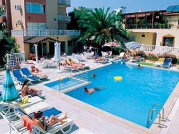 מלון קוסדסי Grand Nett Beach מראה חיצוני תמונה